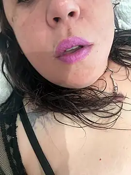 Snapshot of Rheetnena1 chatting on January 14, 2026, 2:55 pm Rheetnena1 online show from January 14, 2026, 2:55 pm