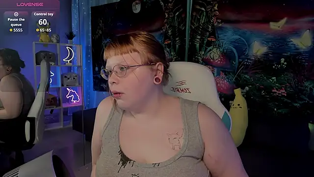 LottieReed online show from November 6, 2025, 1:56 pm