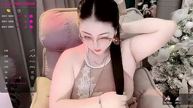 Monica-666888- online show from November 10, 2025, 7:02 pm