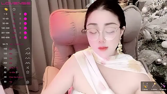 Monica-666888- online show from May 8, 2026, 5:57 am