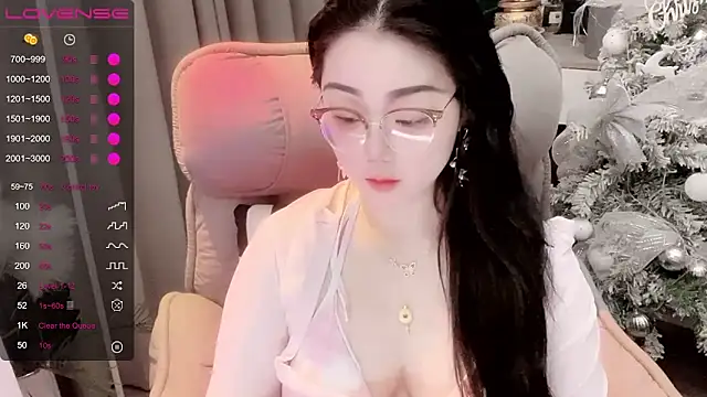 Monica-666888- online show from May 8, 2026, 6:13 pm