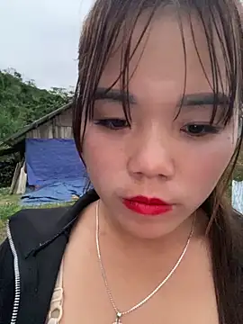 Snapshot of nachi-baby chatting on November 6, 2025, 11:04 pm nachi-baby online show from November 6, 2025, 11:04 pm