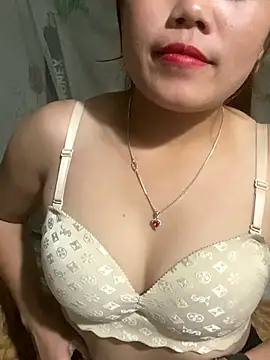 Snapshot of nachi-baby chatting on November 12, 2025, 1:17 am nachi-baby online show from November 12, 2025, 1:17 am