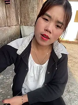 Snapshot of nachi-baby chatting on January 12, 2026, 2:06 am nachi-baby online show from January 12, 2026, 2:06 am