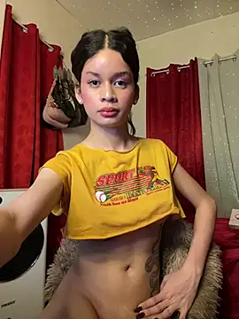 Snapshot of rhaffa_hottie chatting on February 8, 2026, 4:43 pm rhaffa hottie online show from February 8, 2026, 4:43 pm