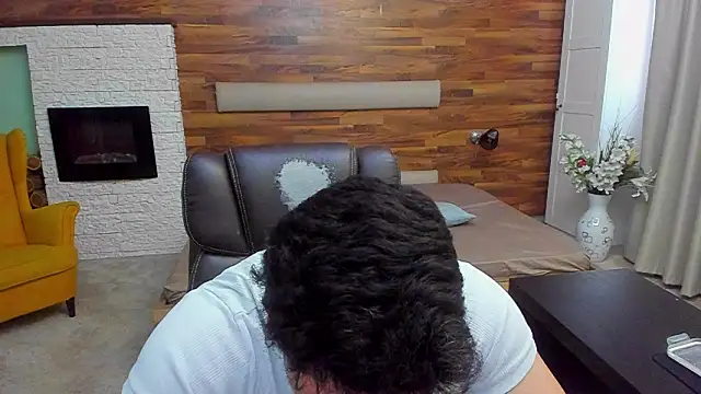 Snapshot of MicahLane chatting on March 3, 2026, 5:46 am MicahLane online show from March 3, 2026, 5:46 am