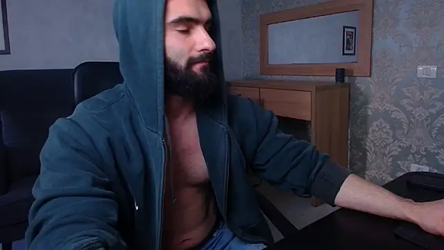 Snapshot of MicahLane chatting on March 17, 2026, 5:55 am MicahLane online show from March 17, 2026, 5:55 am