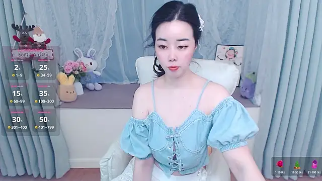 Snapshot of Xiaodie-baby chatting on June 5, 2026, 2:40 am Xiaodie-baby online show from June 5, 2026, 2:40 am