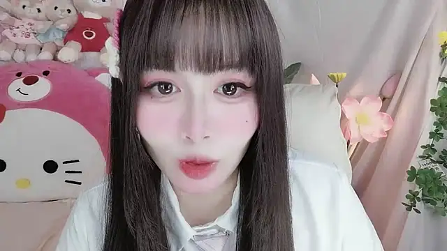 -zhuzhu-999- online show from November 12, 2025, 9:25 pm