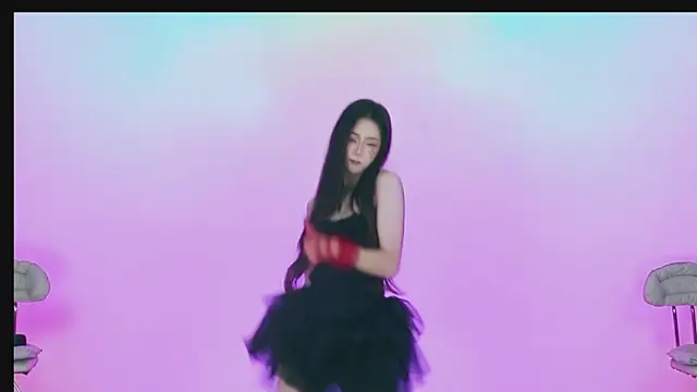 Snapshot of Scarlett-666 chatting on October 30, 2025, 9:55 am Scarlett-666 online show from October 30, 2025, 9:55 am