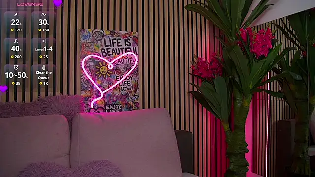 MirunaHaze online show from March 6, 2026, 5:15 am