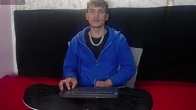 SavageLover  online show from December 2, 2025, 4:29 am