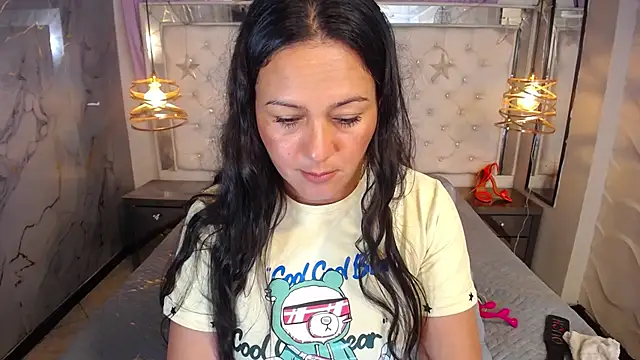 Melissa-roberts online show from January 13, 2026, 8:25 pm