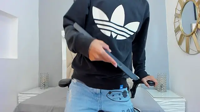 adams bobby online show from December 21, 2025, 11:28 am