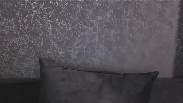 velvetveyraX online show from December 2, 2025, 4:57 pm