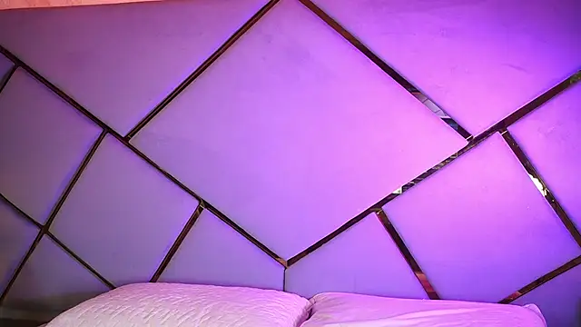  giggy 2 online show from December 5, 2025, 11:41 am