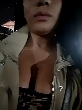 ScarlettParker online show from December 3, 2025, 11:47 pm