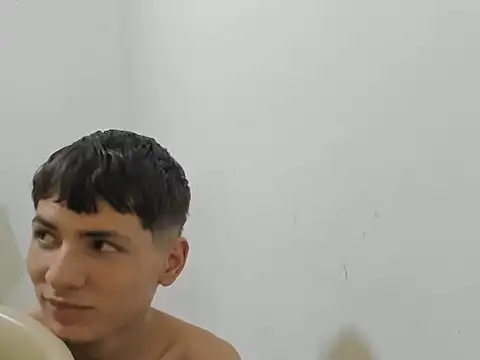 Snapshot of jhon_bo chatting on October 24, 2025, 1:46 am jhon bo online show from October 24, 2025, 1:46 am