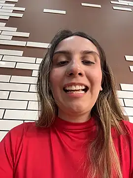 sarah honey   online show from November 18, 2025, 3:49 pm