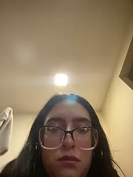 Snapshot of Kloe_Novoa chatting on March 14, 2026, 1:38 pm Kloe Novoa online show from March 14, 2026, 1:38 pm