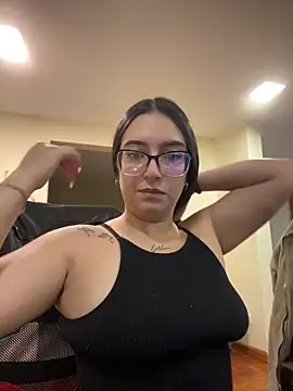 Snapshot of Kloe_Novoa chatting on March 17, 2026, 1:25 pm Kloe Novoa online show from March 17, 2026, 1:25 pm