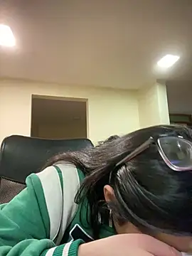 Snapshot of Kloe_Novoa chatting on March 19, 2026, 12:42 pm Kloe Novoa online show from March 19, 2026, 12:42 pm