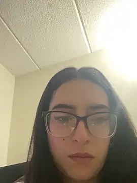 Snapshot of Kloe_Novoa chatting on March 21, 2026, 2:09 pm Kloe Novoa online show from March 21, 2026, 2:09 pm