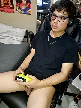 Ais B10 online show from March 5, 2026, 2:40 am