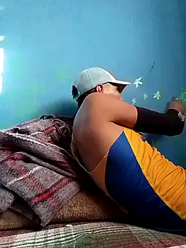 Ojitosbrrr online show from November 23, 2025, 10:31 pm