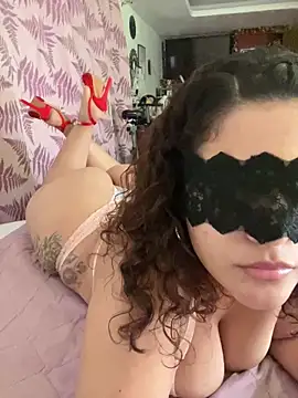 amellita-33 online show from November 13, 2025, 3:27 am