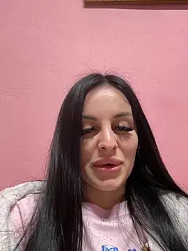 Snapshot of Alexiaaa121 chatting on November 19, 2025, 10:10 pm Alexiaaa121 online show from November 19, 2025, 10:10 pm