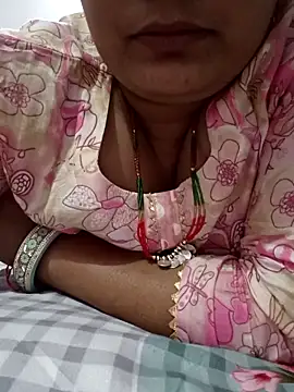 Best couple2001 online show from October 31, 2025, 7:09 am