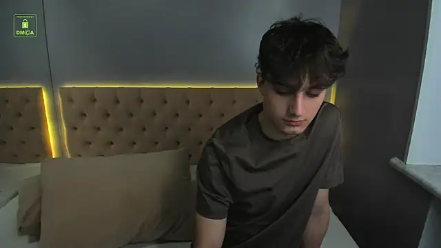 Snapshot of Richard_steele_hot chatting on February 10, 2026, 3:27 pm Richard steele hot online show from February 10, 2026, 3:27 pm