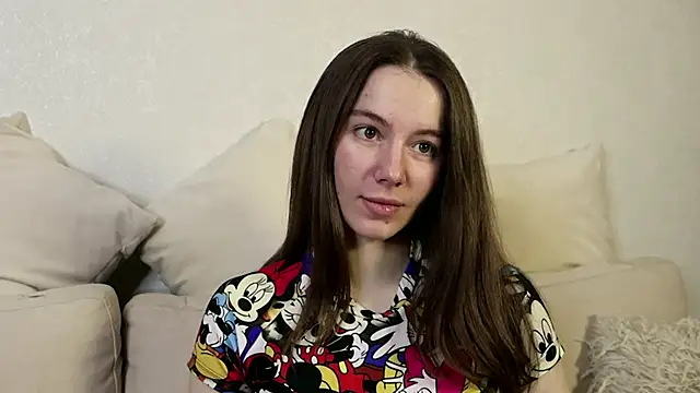 Petalwren online show from November 10, 2025, 11:09 am