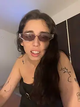 gigi333regi online show from February 20, 2026, 11:38 pm