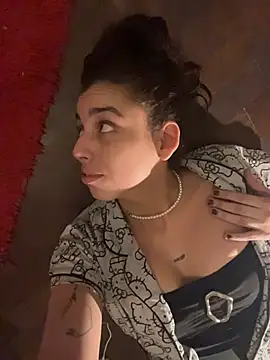 gigi333regi online show from March 4, 2026, 1:11 am