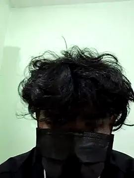 Snapshot of kriZ08 chatting on February 3, 2026, 6:40 am kriZ08 online show from February 3, 2026, 6:40 am