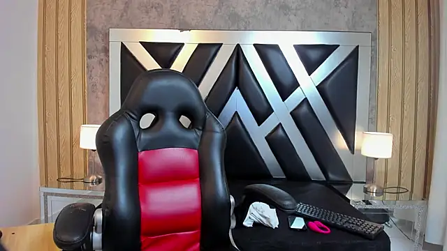 CloePerson online show from January 6, 2026, 3:49 pm