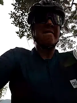 LAPOTRA 04 online show from November 2, 2025, 12:07 pm