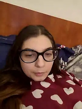 sweetbabygirlforyou online show from January 18, 2026, 7:28 pm