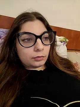 sweetbabygirlforyou online show from March 7, 2026, 9:17 am