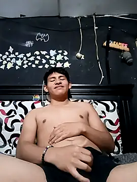 Snapshot of Jaamess_18 chatting on October 25, 2025, 2:08 am Jaamess 18 online show from October 25, 2025, 2:08 am