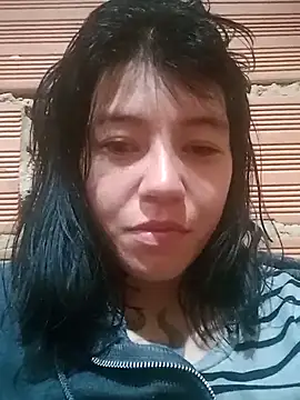 Snapshot of Angeline_Thompson chatting on November 2, 2025, 5:10 am Angeline Thompson online show from November 2, 2025, 5:10 am