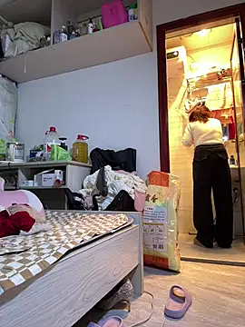 Zuzu-6 online show from February 17, 2026, 5:48 am