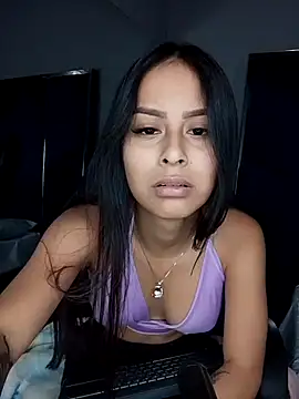 NataliaVega2 online show from December 3, 2025, 2:52 am