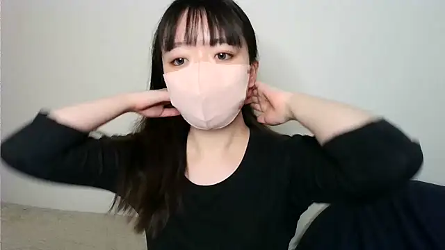 yua chan00 online show from October 26, 2025, 1:17 pm