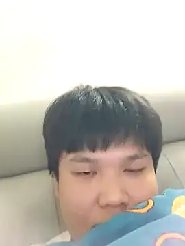 Snapshot of yao_yuki chatting on October 28, 2025, 11:47 am yao yuki online show from October 28, 2025, 11:47 am