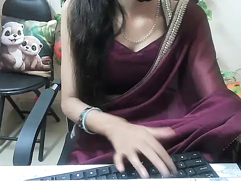 lo e shreya online show from November 20, 2025, 3:39 am