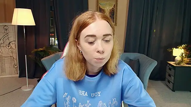 AddieOsler online show from November 21, 2025, 7:45 pm