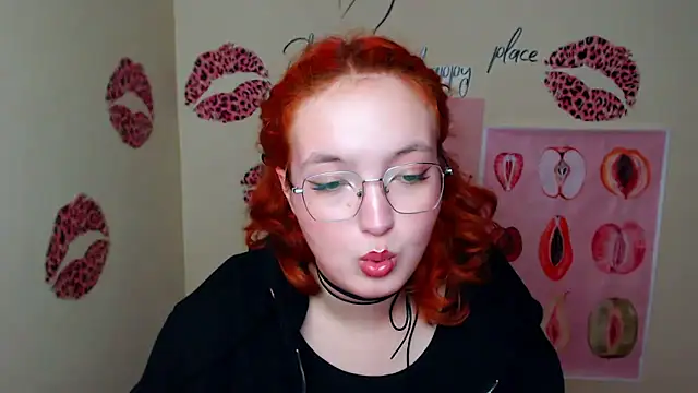 MissAriaa online show from January 13, 2026, 1:16 pm